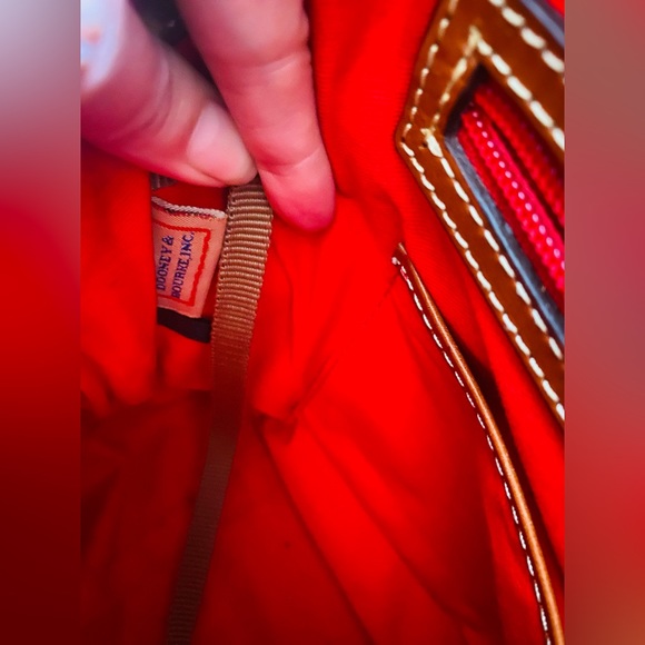 Dooney & Bourke zip zip satchel - Picture 11 of 11